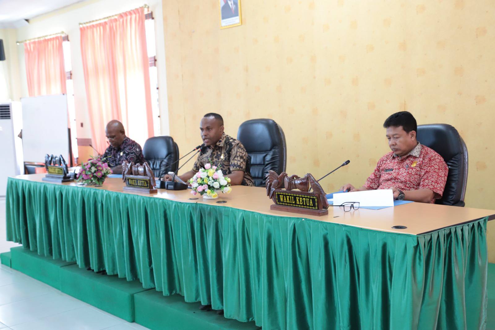 Pembahasan Raperda Kota Jayapura Tentang Penetapan APBD Kota Jayapura TA. 2026